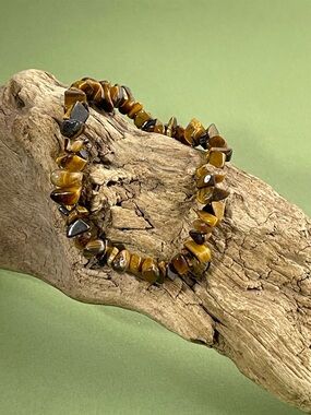 Tiger Eye Gemstone Chip Stretch Bracelet
